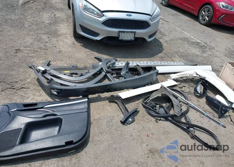 2018 Toyota Highlander Xle из США, поврежденный, VIN 5TDJZRFH1JS543786